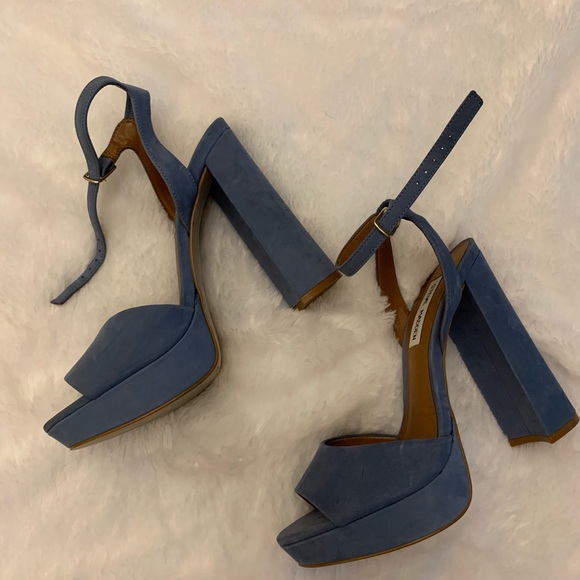 Trust Platform Sandals - Picture 5 of 6